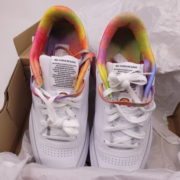 Reebok CLUB C PRIDE Women's Rainbow Sneakers 10.5 - Picture 4 of 7